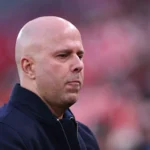 Arne Slot met en garde Liverpool pour la Ligue des Champions après la montée d'Aston Villa