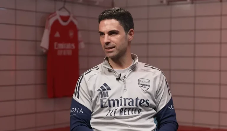 Arteta loue Guardiola alors qu'Arsenal lutte pour le titre