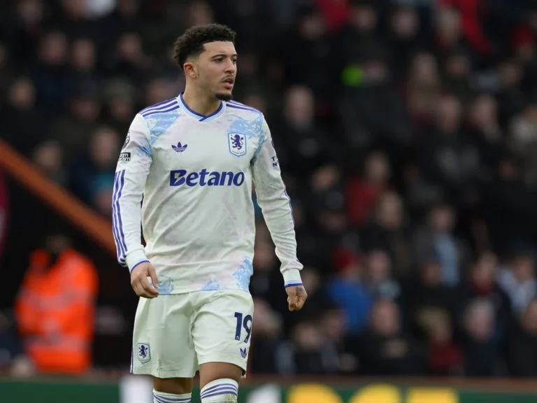 Aston Villa face à Brighton : Compositions et enjeux du match