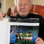 Hommage à la légende du rugby irlandais Jack Kyle à Belfast