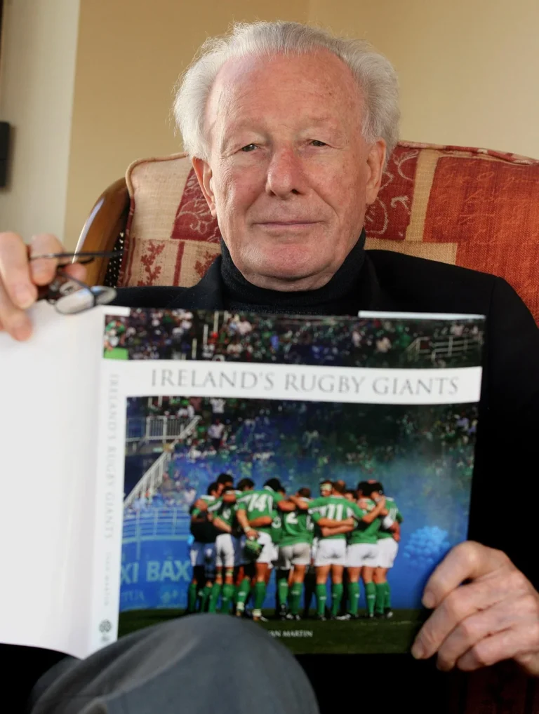 Hommage à la légende du rugby irlandais Jack Kyle à Belfast