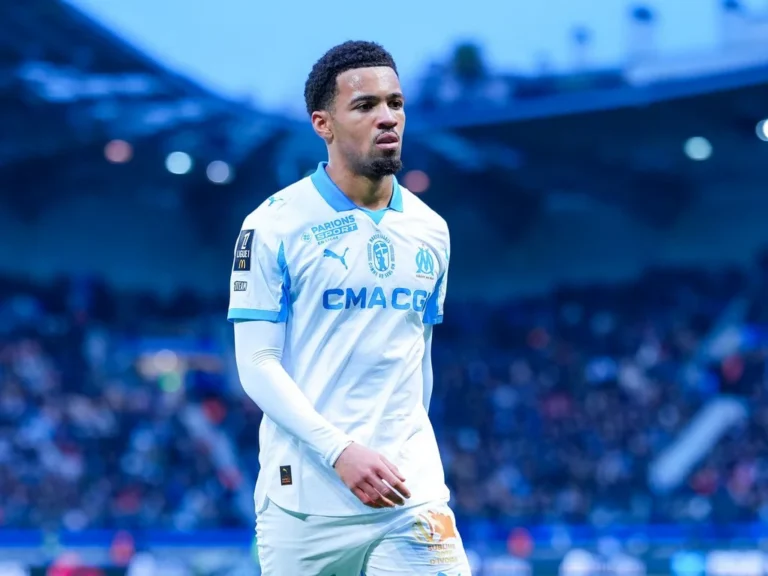 Arsenal : Ethan Nwaneri en difficulté à Marseille et enjeux de transfert