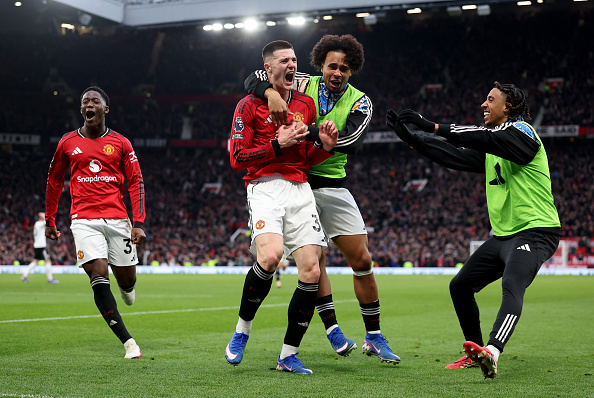 Manchester United contre Fulham à Old Trafford