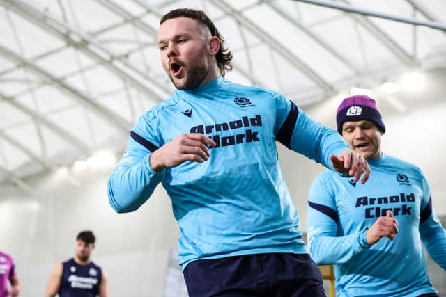 Ewan Ashman lors d'une séance d'entraînement écossaise à l'Oriam