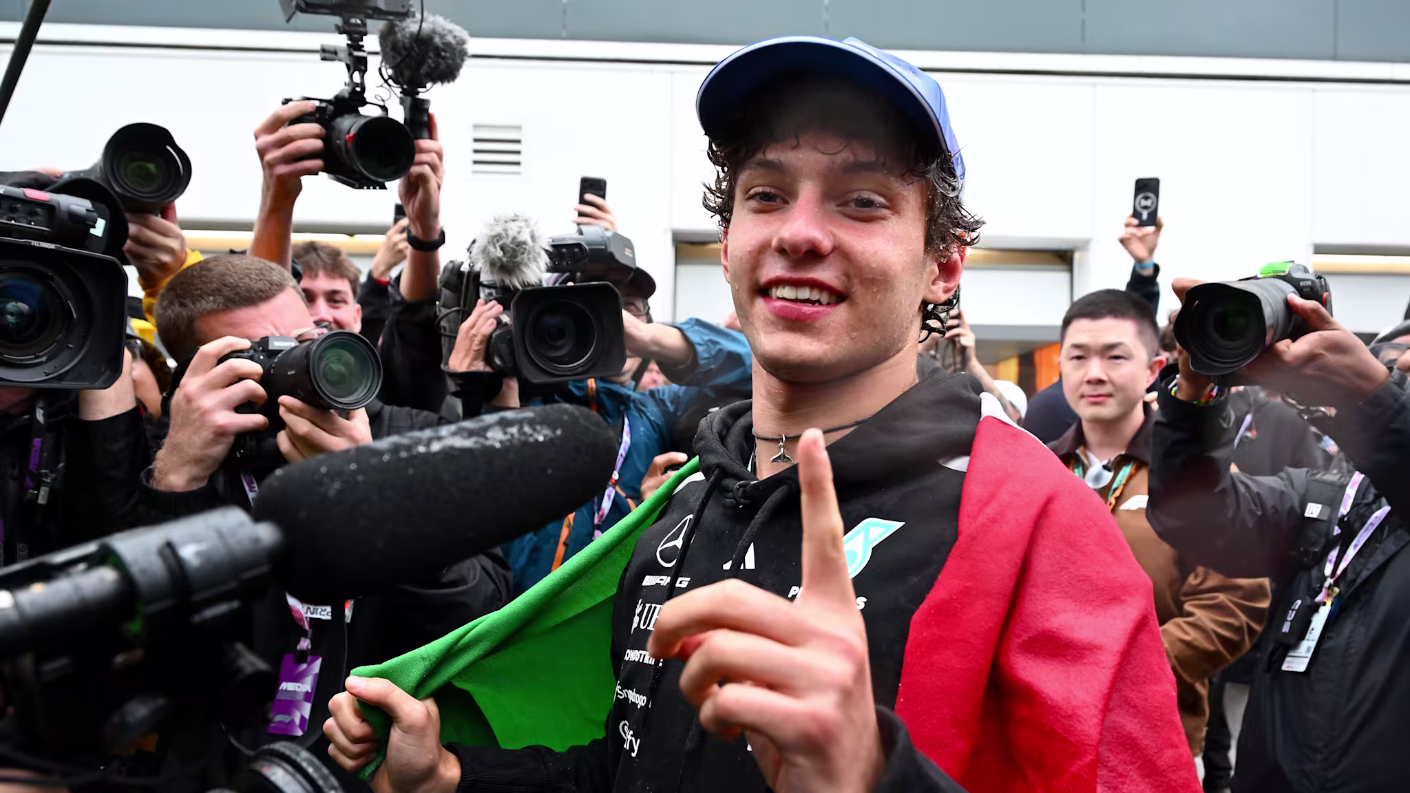 Kimi Antonelli frappe encore au Canada, Russell casse et le championnat se durcit
