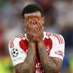 Joueurs du PSG et d’Arsenal pendant la finale de Ligue des champions à Budapest