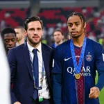 Bradley Barcola avec le PSG, au cœur des intérêts anglais du mercato
