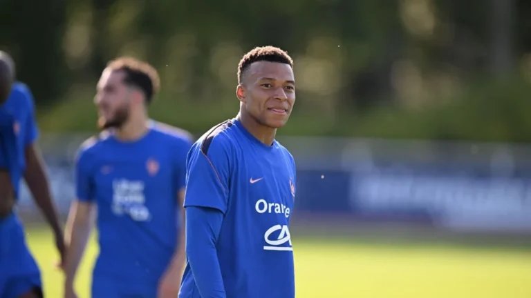 Kylian Mbappé avec l’équipe de France avant le Mondial 2026