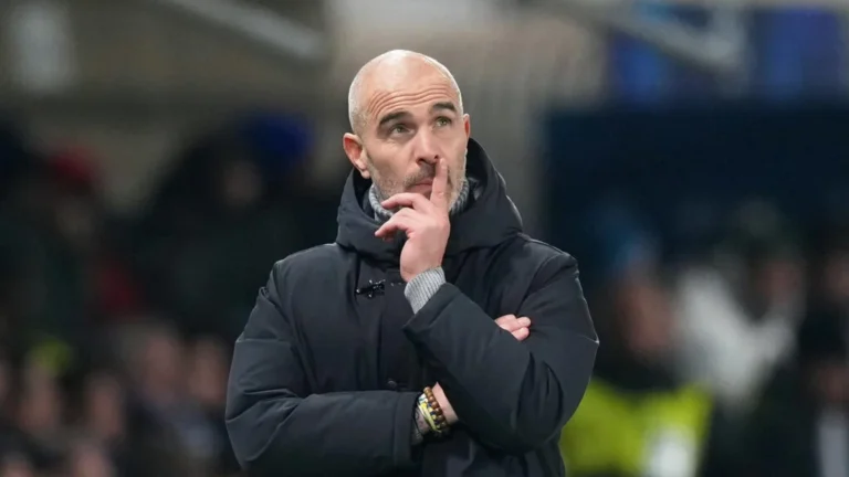 L'entraîneur italien Enzo Maresca lors d'un match de Ligue des champions, photo AP de 2025