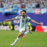 Lionel Messi célèbre un but avec l’Argentine contre l’Algérie au Mondial 2026