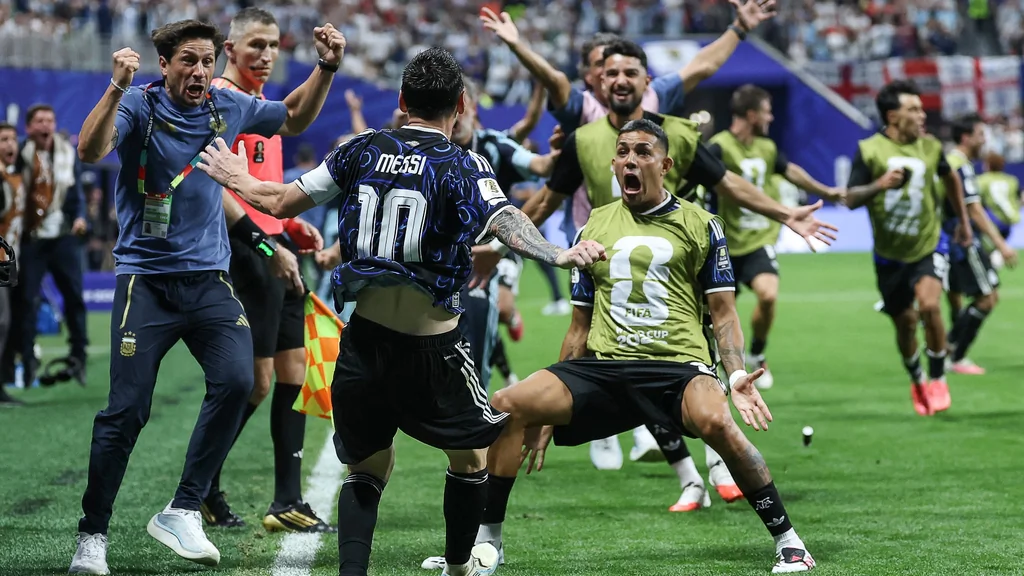Lionel Messi lors de la demi-finale Angleterre-Argentine de la Coupe du monde 2026