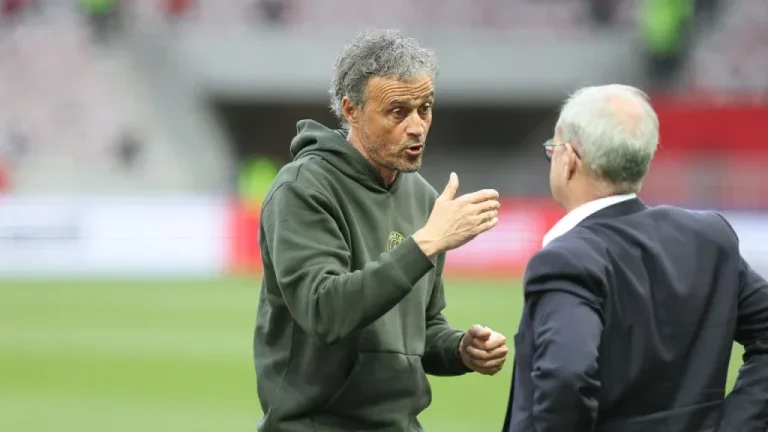 Mercato PSG : Campos s’attend à deux départs en janvier